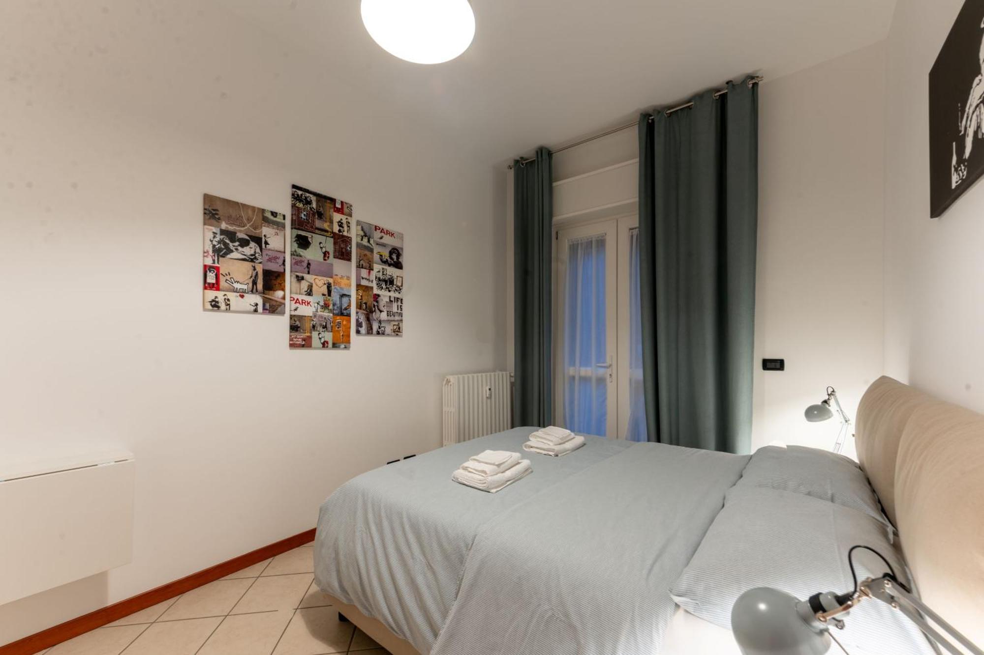 Holiday Apartment - Brescia Centro - Parcheggio Privato エクステリア 写真