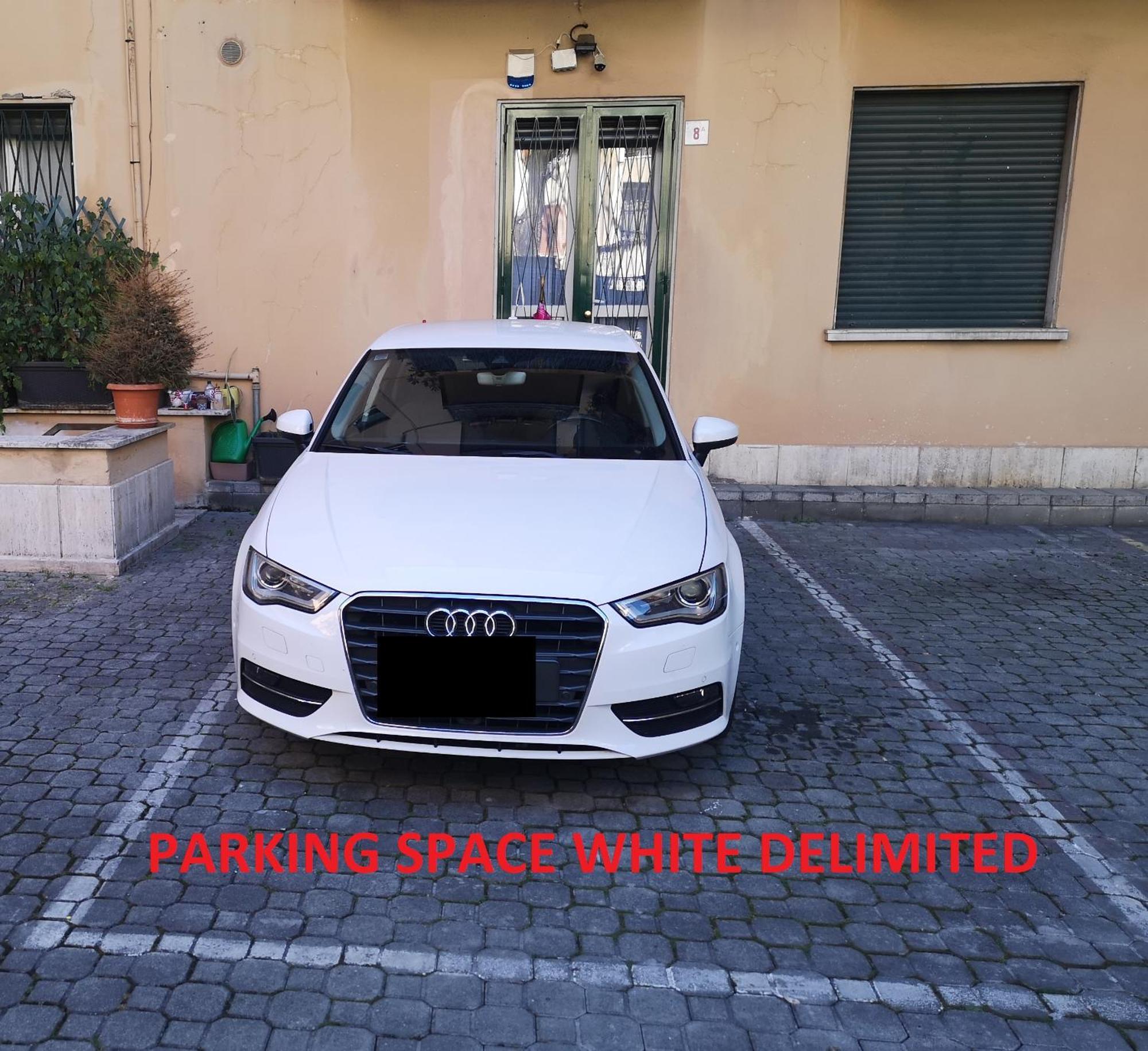 Holiday Apartment - Brescia Centro - Parcheggio Privato エクステリア 写真